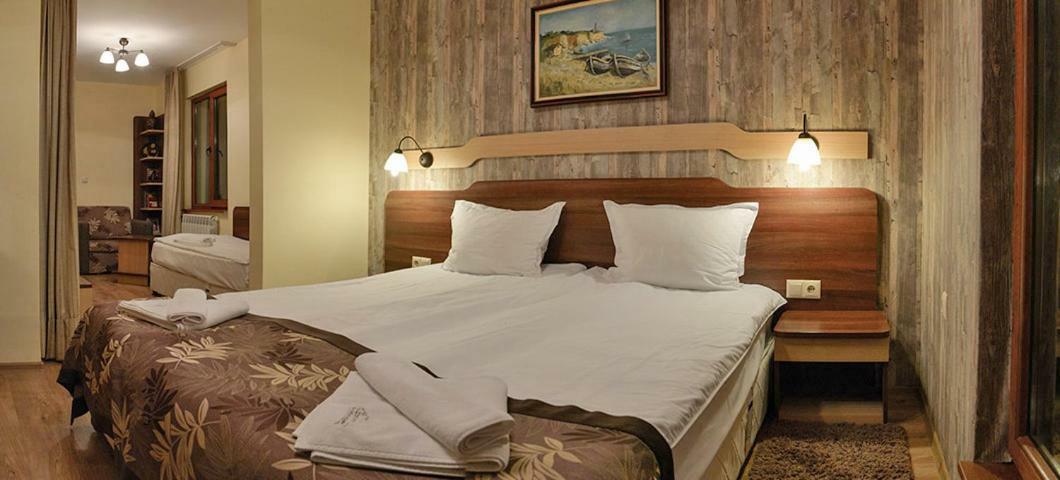 Family Hotel Balkanci Узана Екстериор снимка